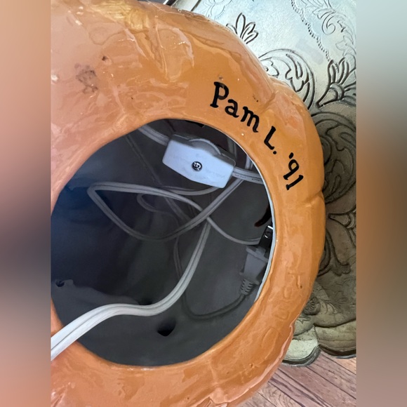 Ceramic Witch Black Cat Pumpkin Jack O Lantern Hand Painted Halloween Decor - Picture 4 of 6